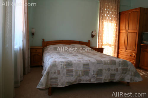 Shoky Hotel 6